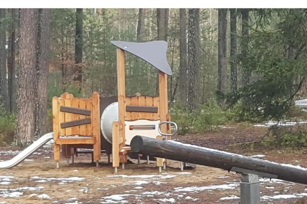 Bungalow Direkt Am See, Mit Eigenem Boot Родинг Экстерьер фото