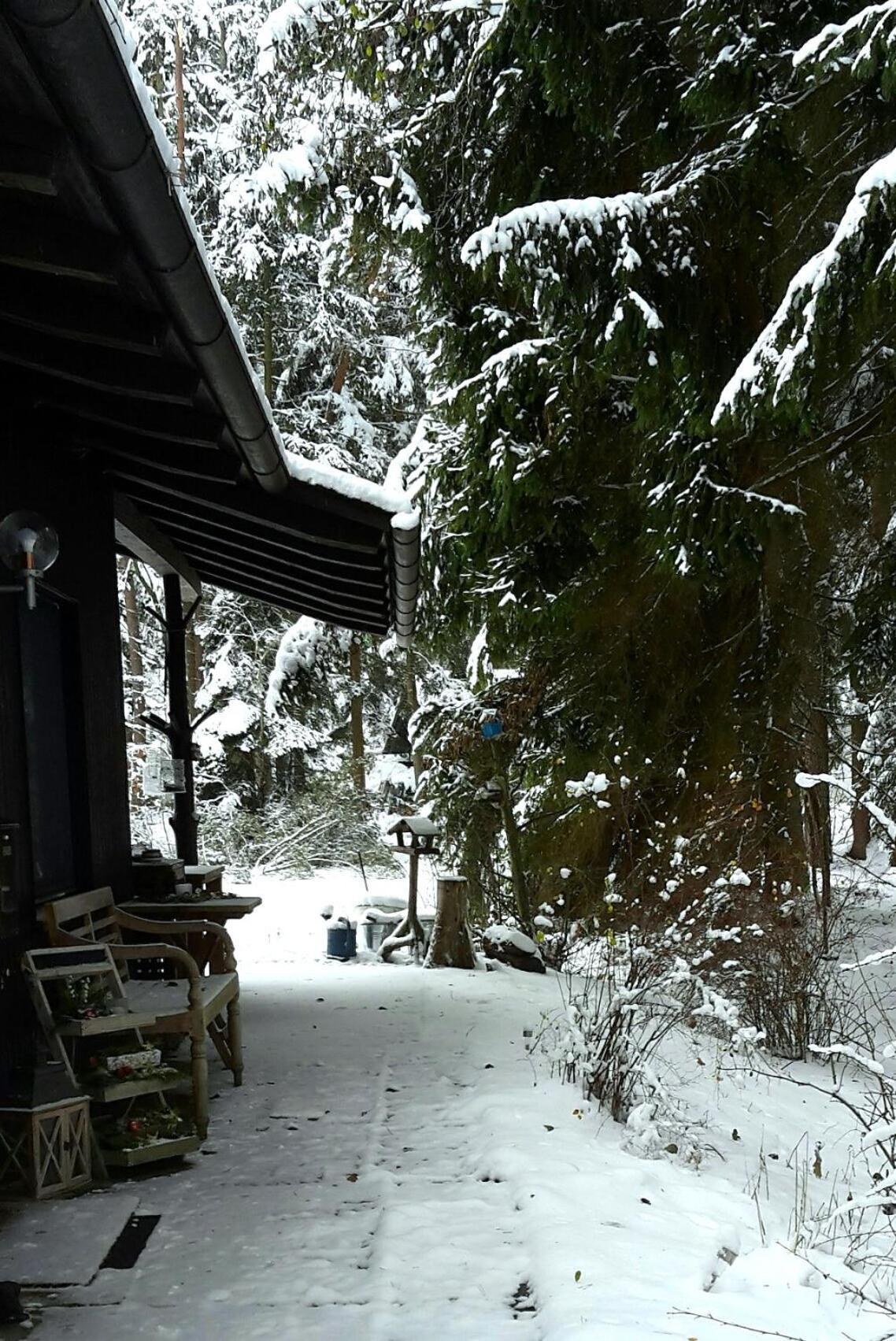 Bungalow Direkt Am See, Mit Eigenem Boot Родинг Экстерьер фото